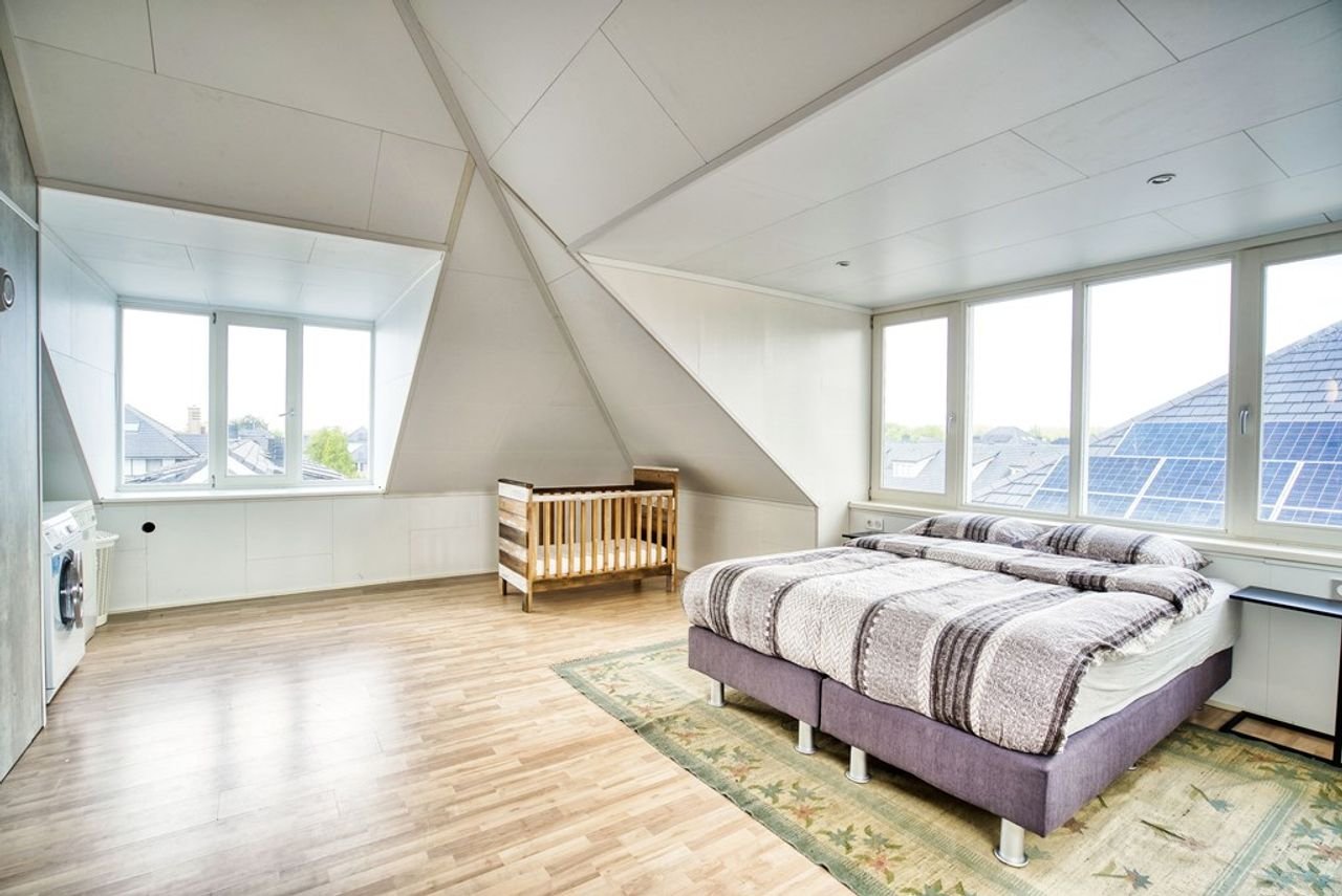 Bright corner house (174 m²) with an expansive terrace - Image 36