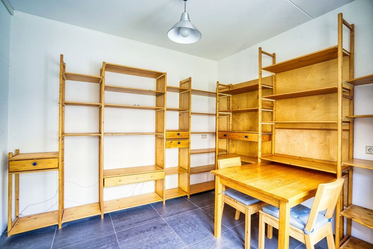 Bright corner house (174 m²) with an expansive terrace - Image 40