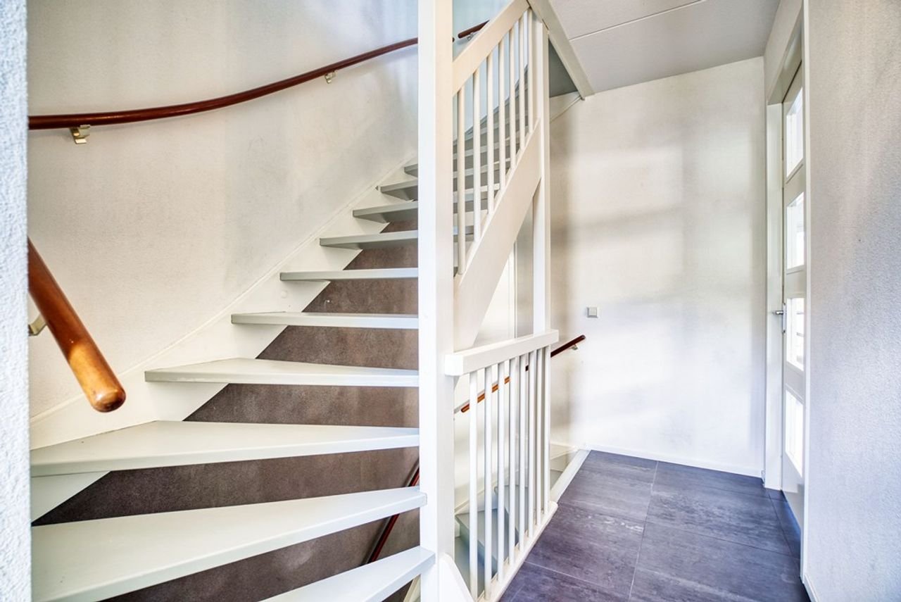 Bright corner house (174 m²) with an expansive terrace - Image 21