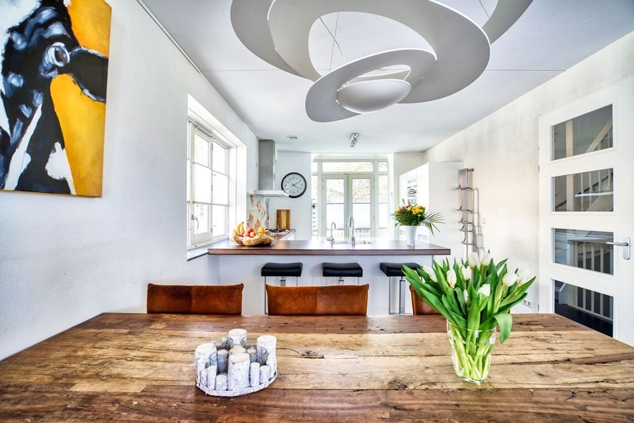 Bright corner house (174 m²) with an expansive terrace - Image 11