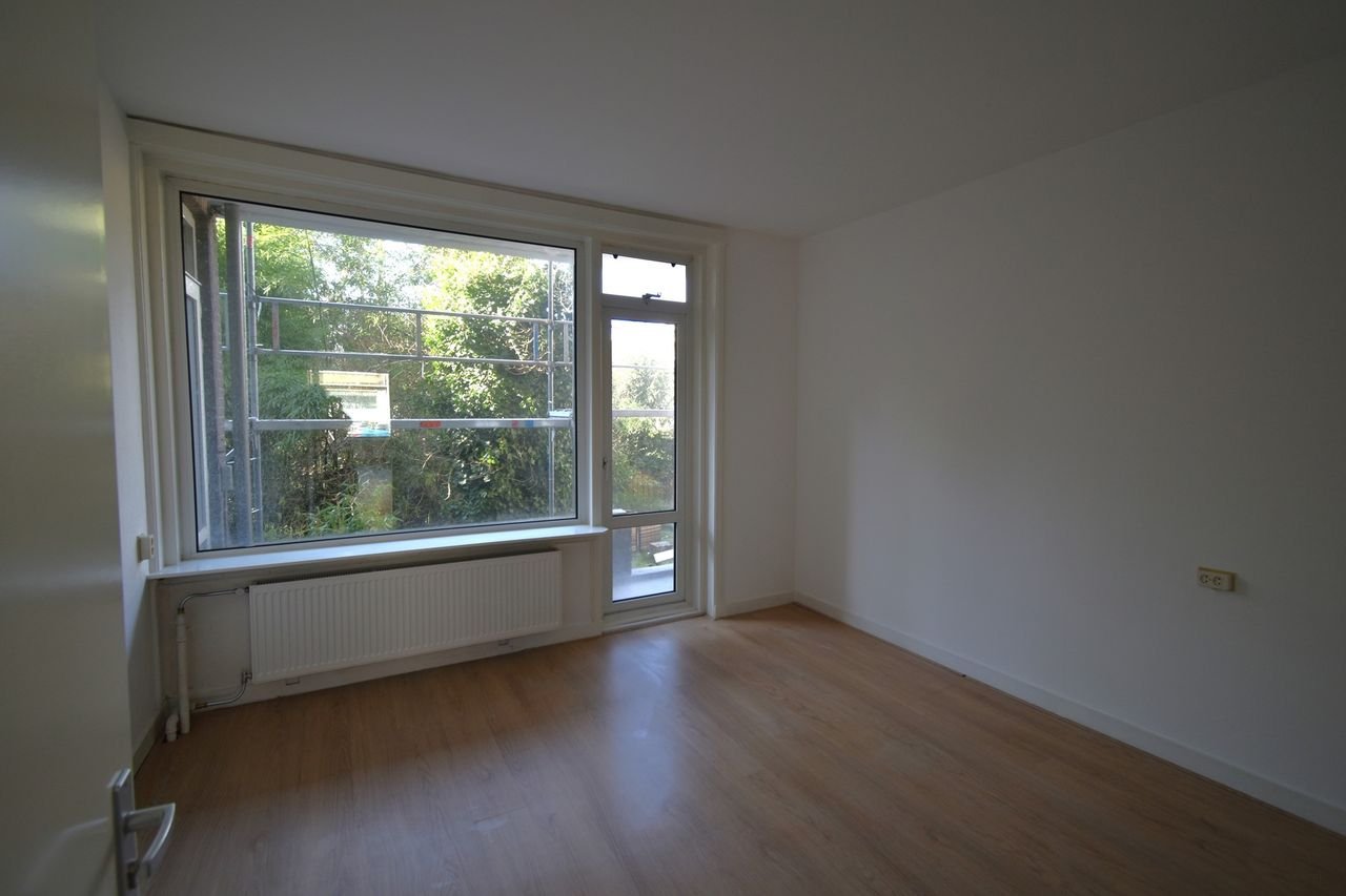 14 m² room with shared garden in Blijdorp - Image 1