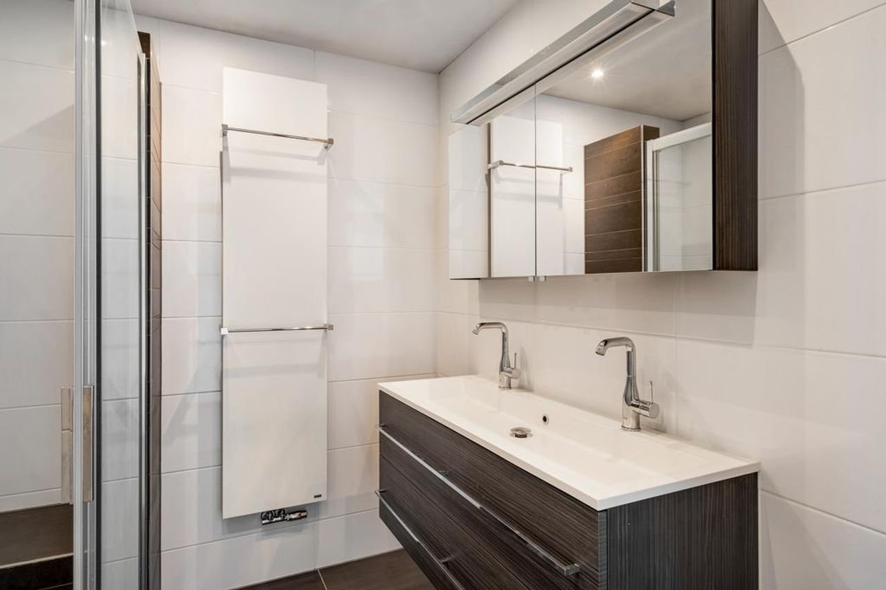 Living with a view of the Wassenaar village square - Image 10