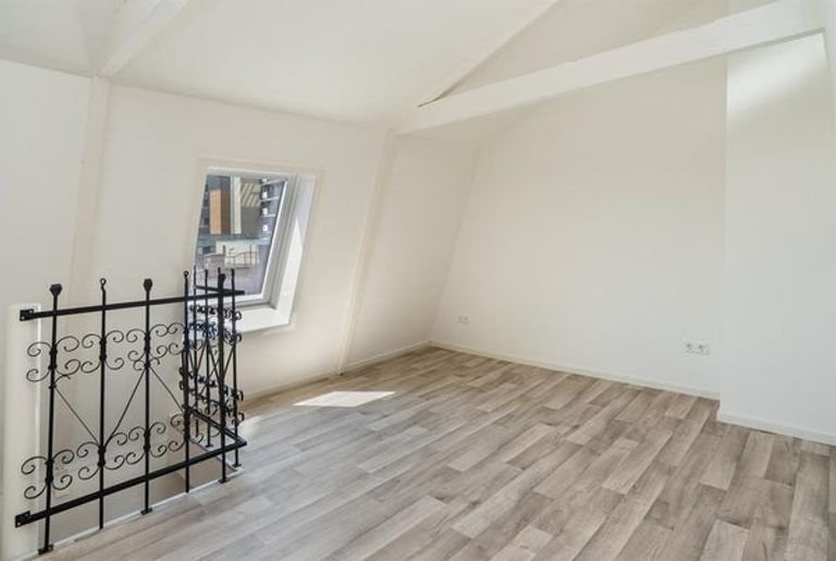 Gasloze maisonnette met eigen parking - Afbeelding 12