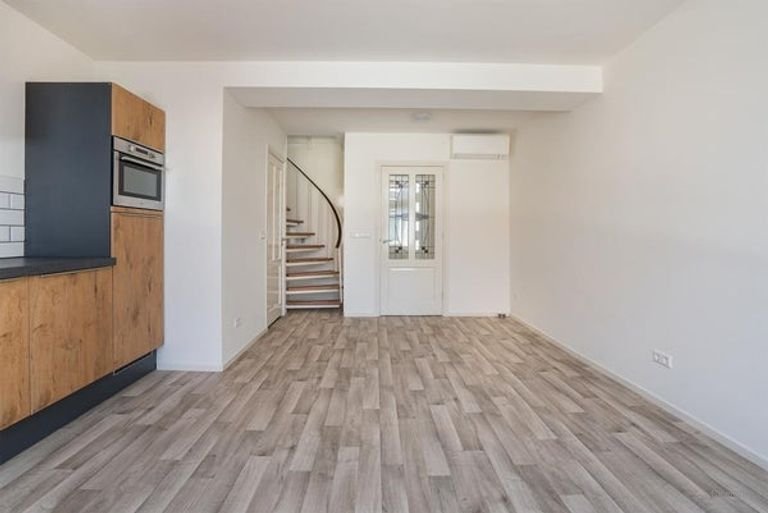 Gasloze maisonnette met eigen parking - Afbeelding 9