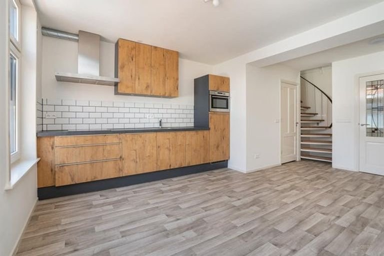 Gasloze maisonnette met eigen parking - Afbeelding 7