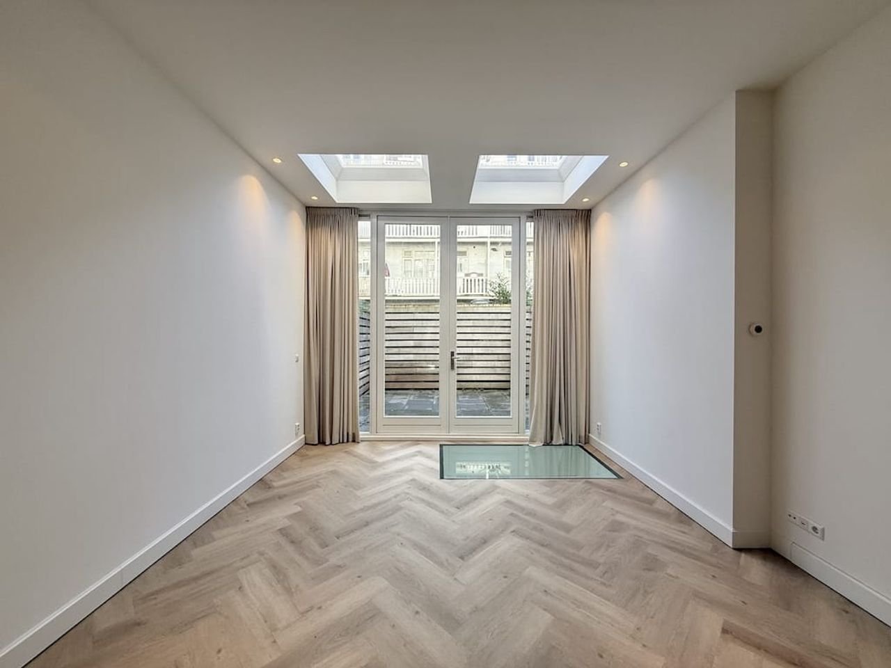 Benedenwoning van 82m² met tuin in Oud-West - Afbeelding 2