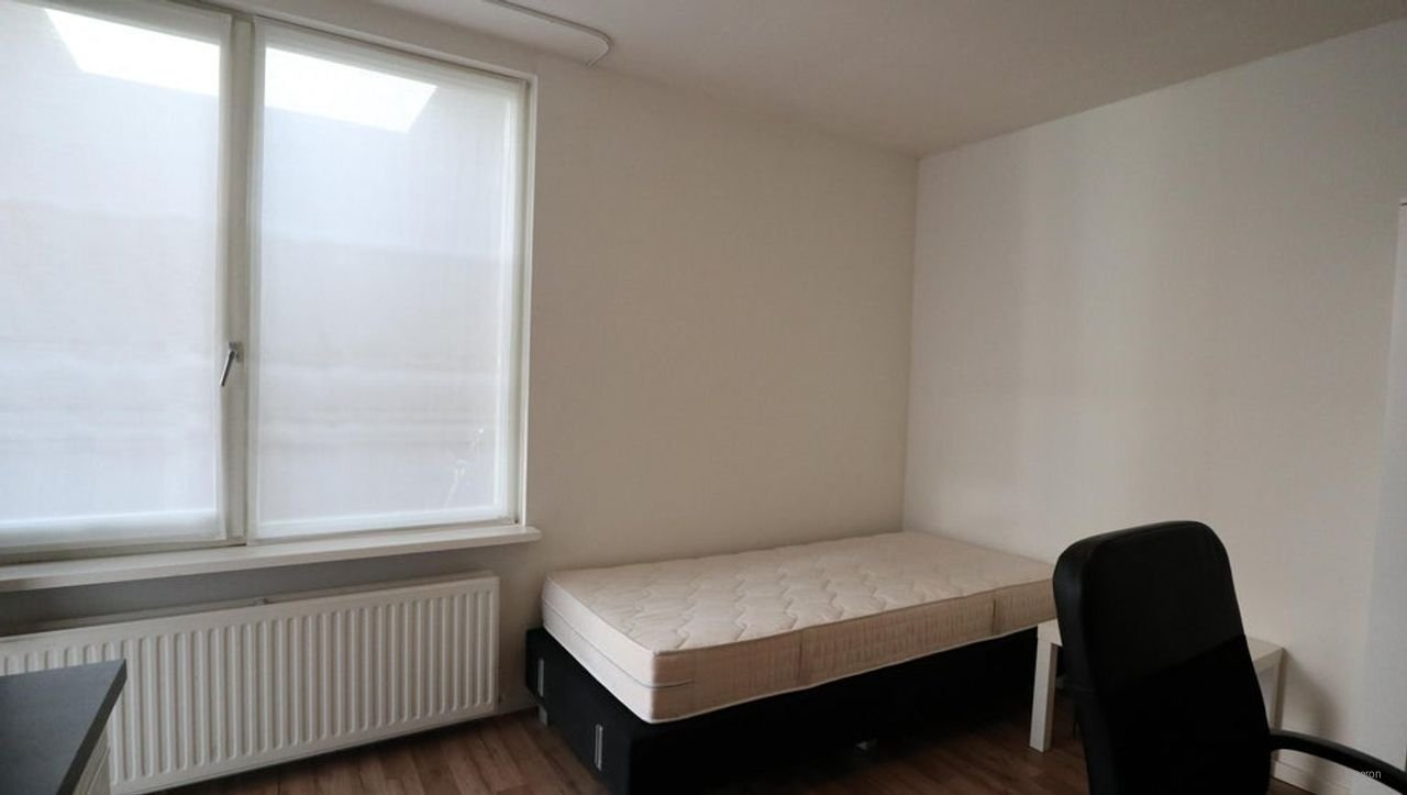 Studentenkamer met eigen badkamer - Afbeelding 6