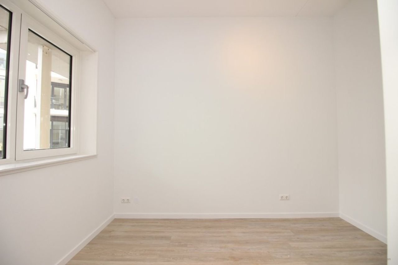 Ground floor apartment Holland Park with terrace - Image 8