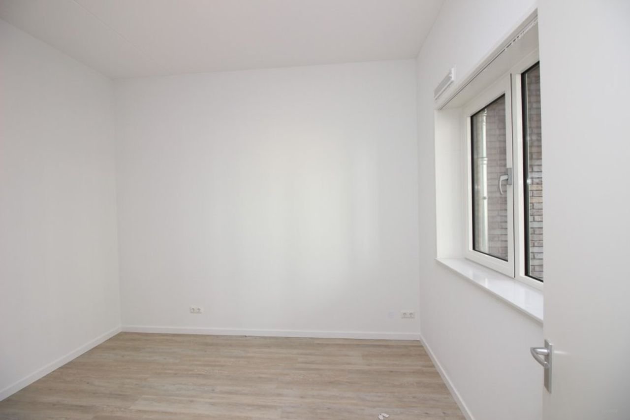 Ground floor apartment Holland Park with terrace - Image 7