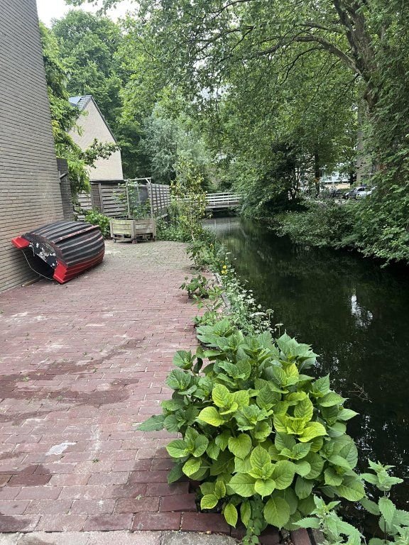 Ruime gezinswoning aan het water - Afbeelding 13