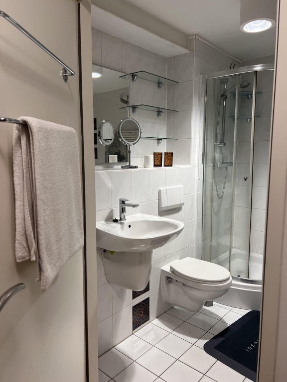 Ruime gezinswoning aan het water - Afbeelding 24