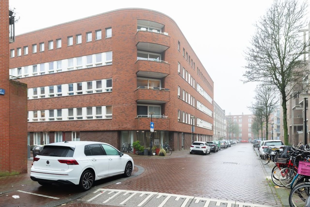 Modern 3-kamer appartement met lift en balkon - Afbeelding 2