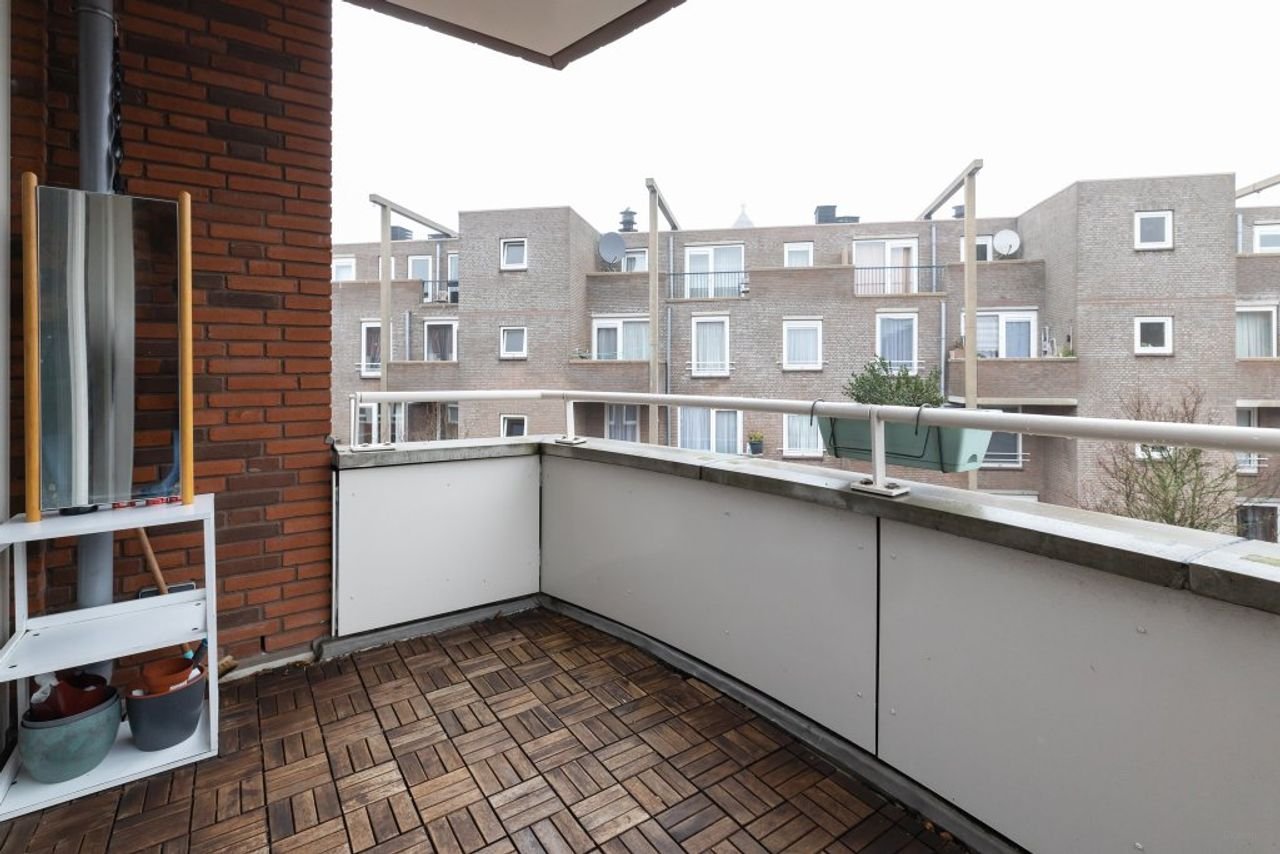 Modern 3-kamer appartement met lift en balkon - Afbeelding 22