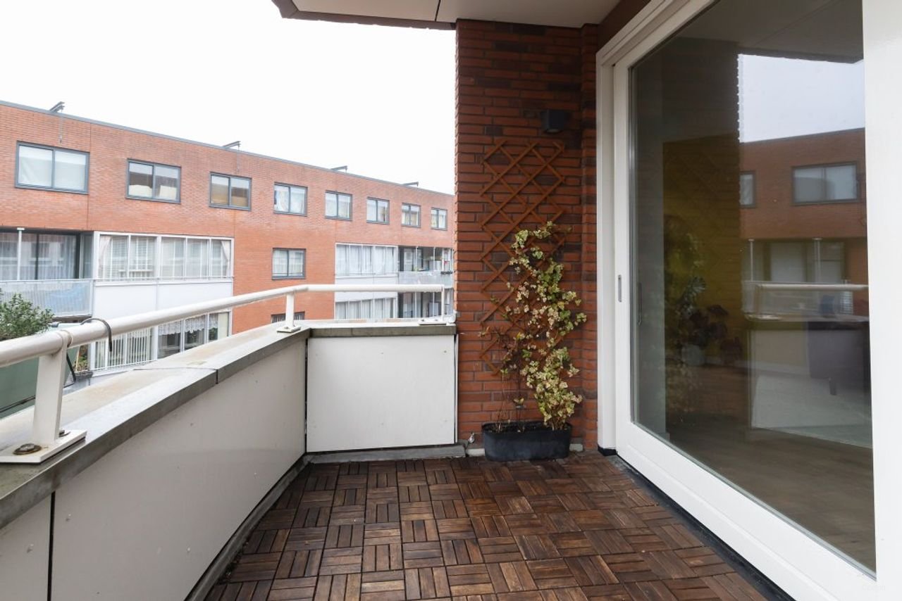 Modern 3-kamer appartement met lift en balkon - Afbeelding 23