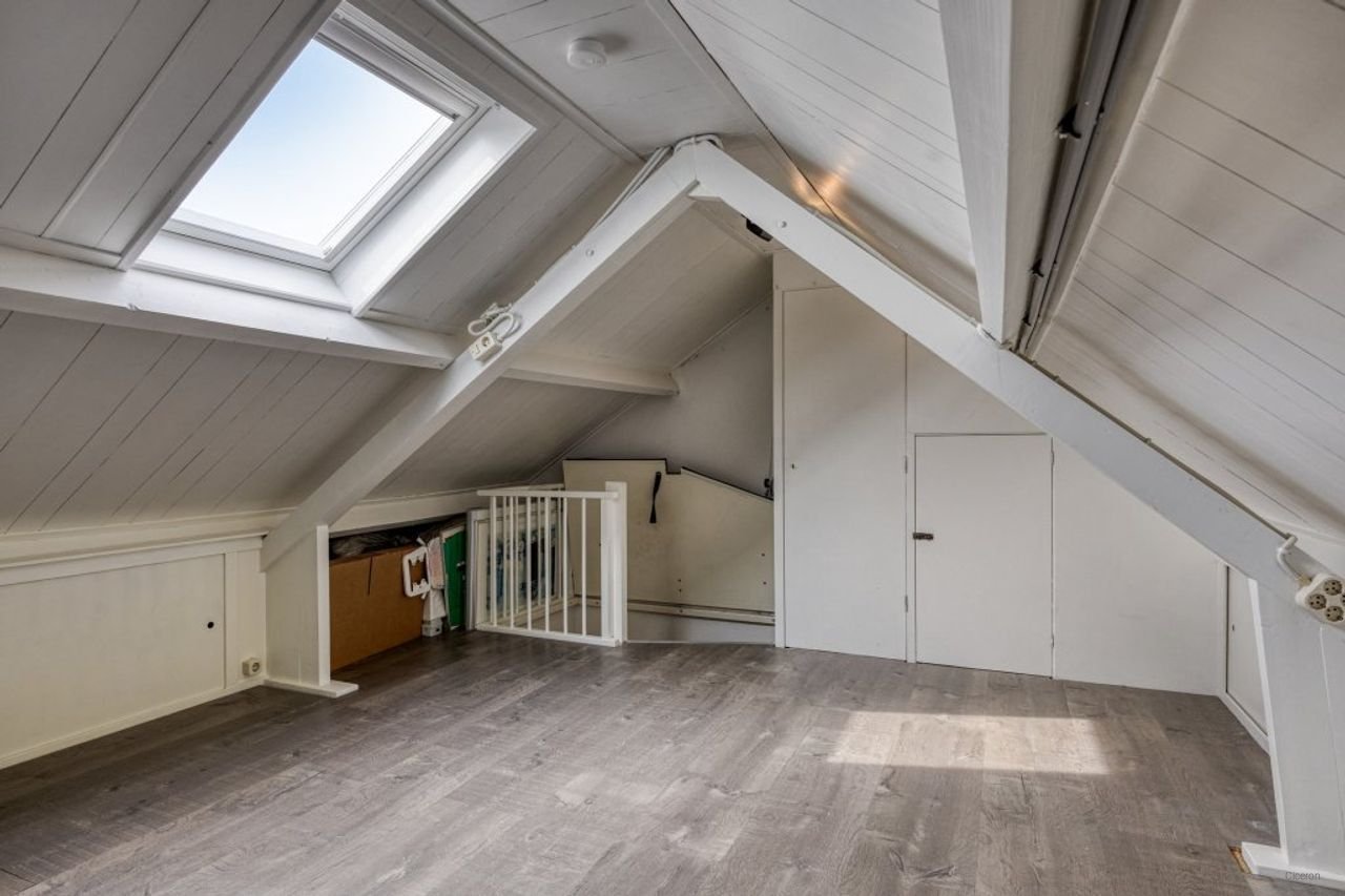 Lichte gezinswoning met 20 zonnepanelen - Afbeelding 23