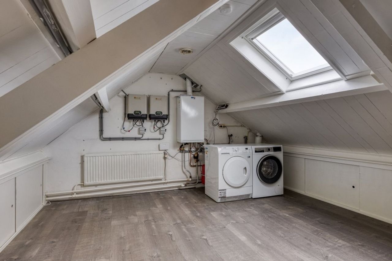 Lichte gezinswoning met 20 zonnepanelen - Afbeelding 22