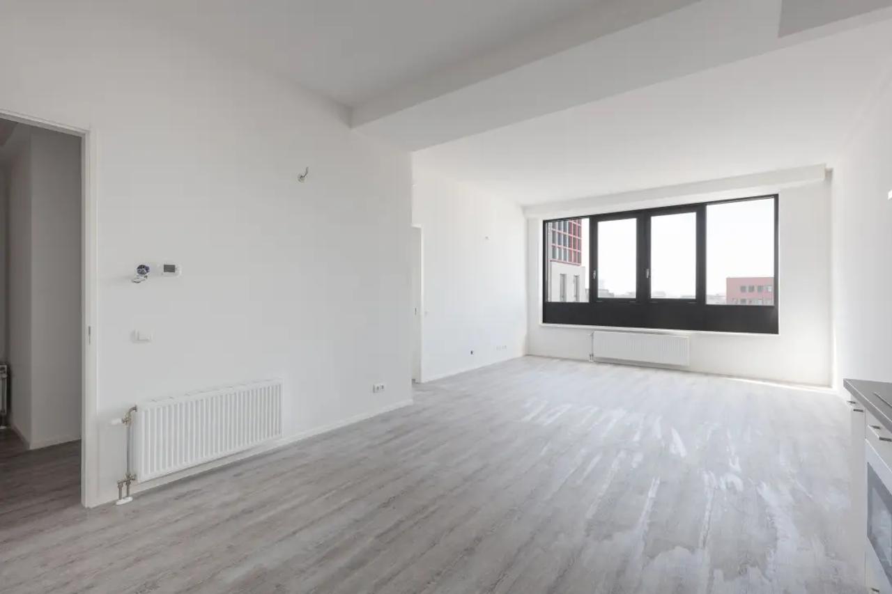 2-kamer appartement met lift en parkeren - Afbeelding 1