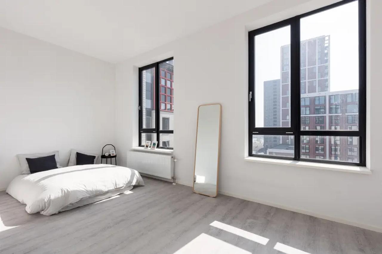 2-kamer appartement met lift en parkeren - Afbeelding 2