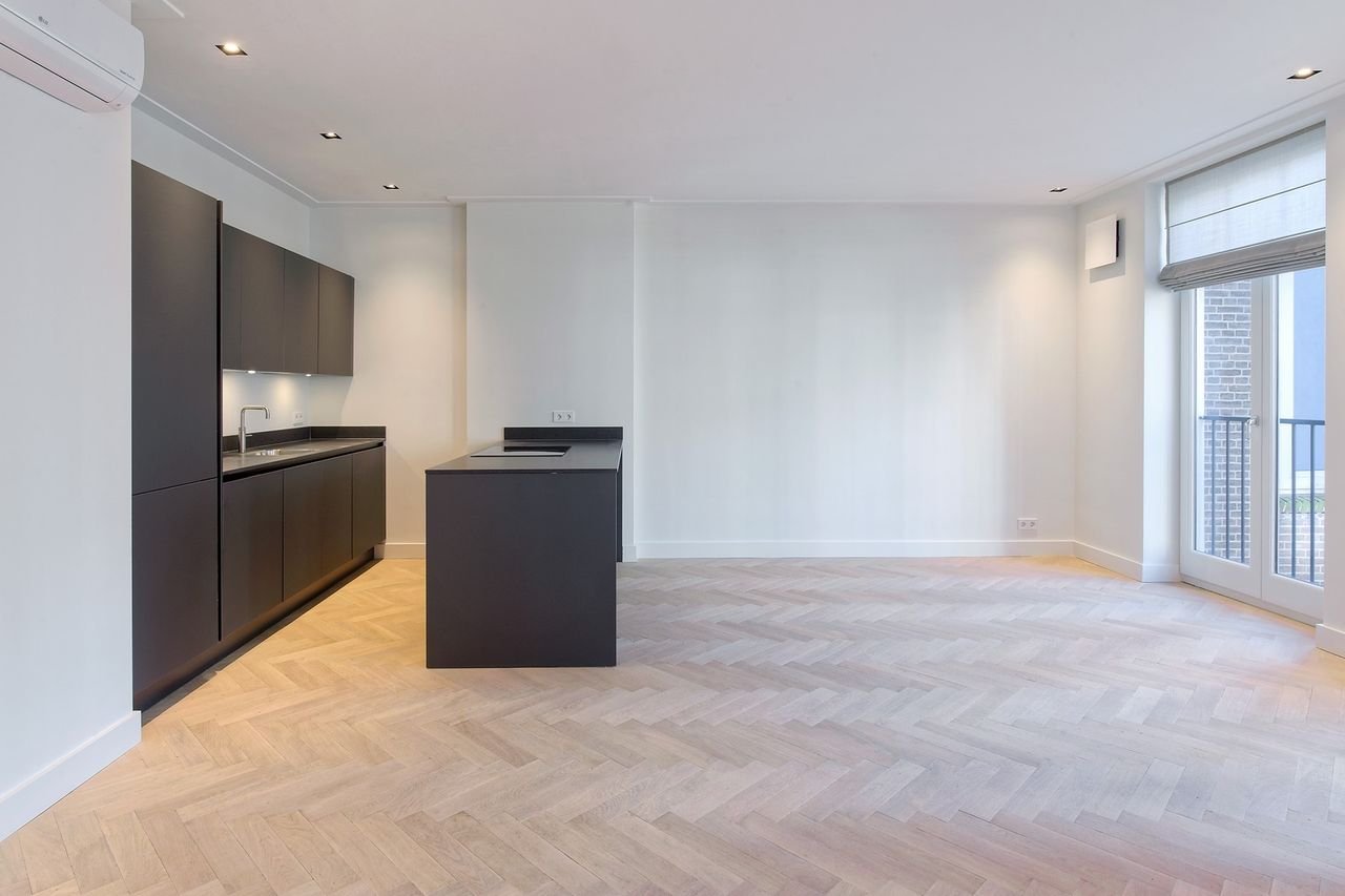 Licht appartement (90m²) met terras in Oud-Zuid - Afbeelding 6