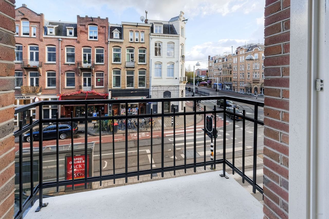 Licht appartement (90m²) met terras in Oud-Zuid - Afbeelding 12