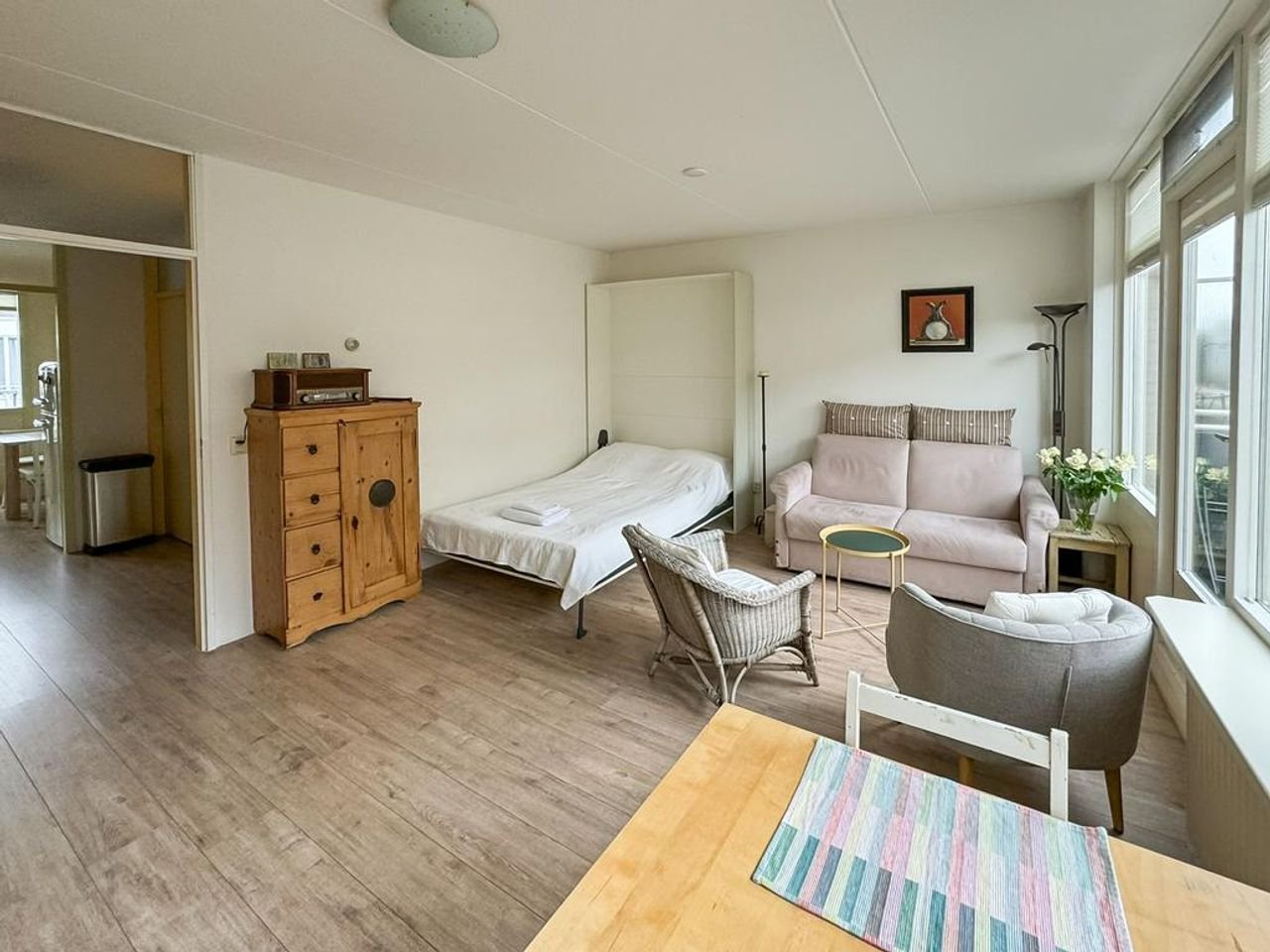 Zonnige studio in de Jordaan met twee balkons - Afbeelding 7