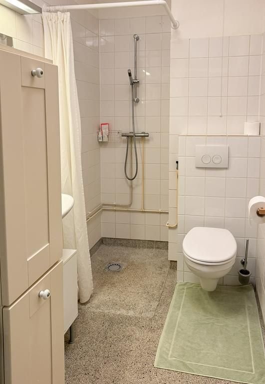 Zonnige studio in de Jordaan met twee balkons - Afbeelding 21