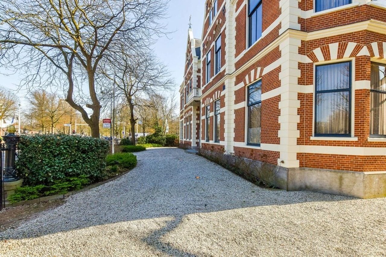 Licht appartement in monumentaal Florapark - Afbeelding 7
