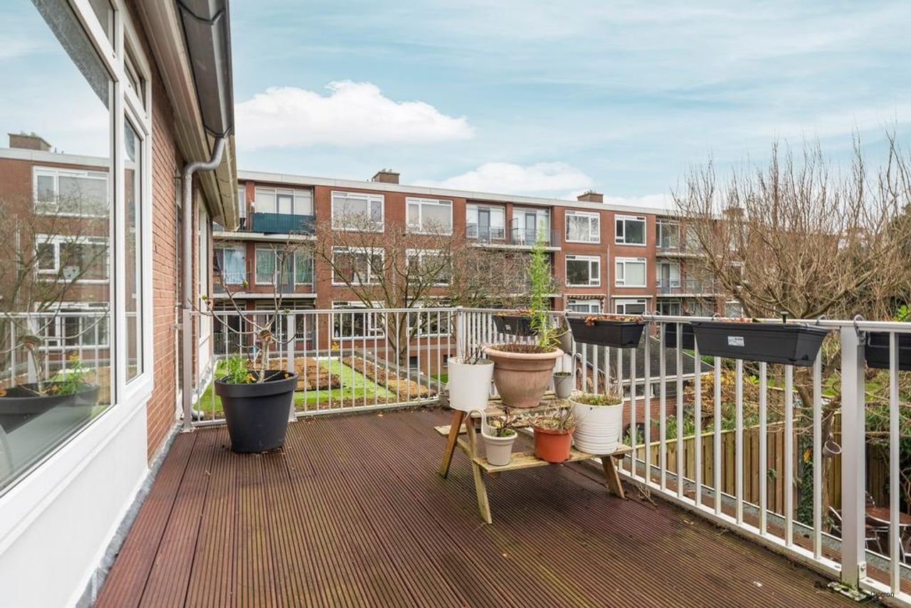 Bright family home with energy label A - Image 32