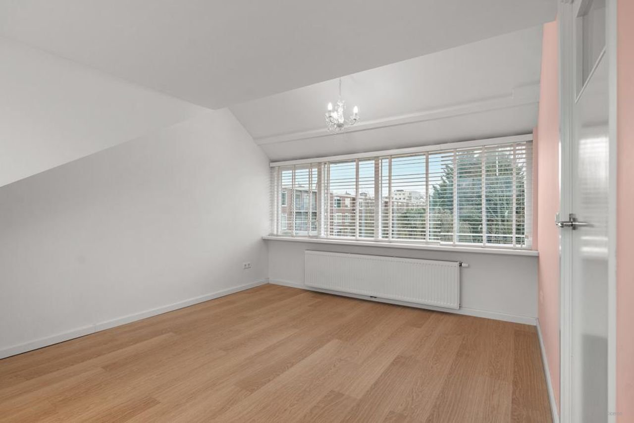 Bright family home with energy label A - Image 37