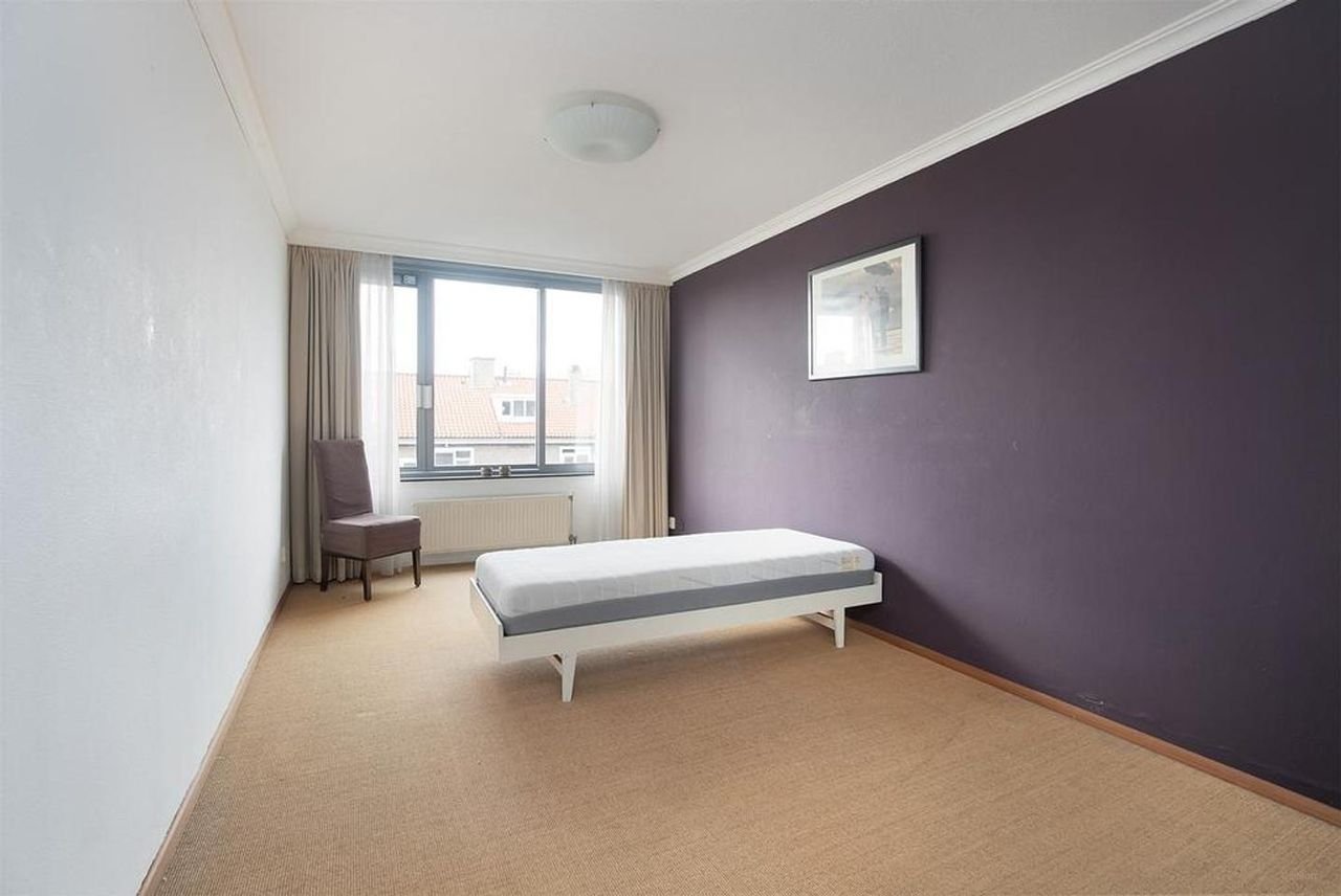 Riant appartement (135m²) met dakterras en parking - Afbeelding 21