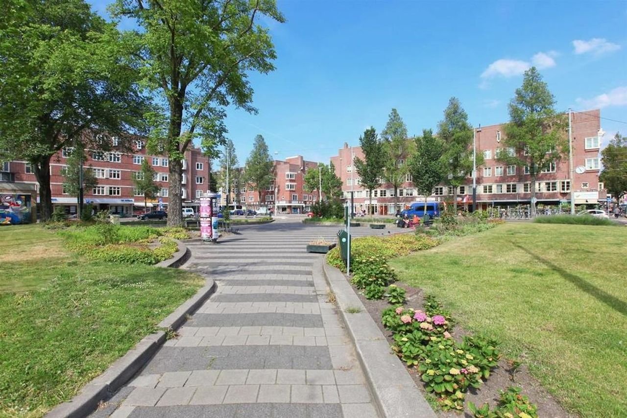 Riant appartement (135m²) met dakterras en parking - Afbeelding 27