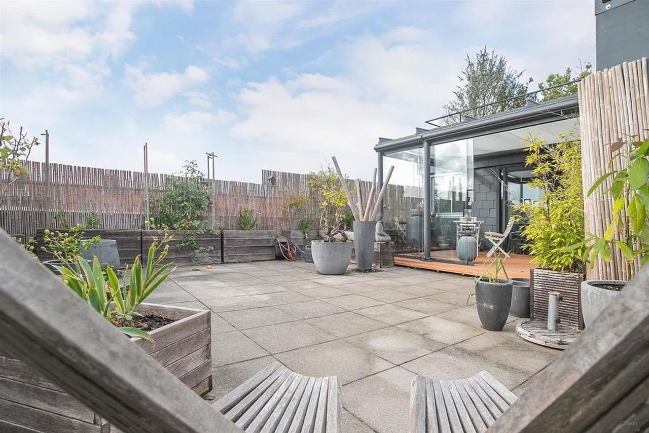 Riant appartement (135m²) met dakterras en parking - Afbeelding 13