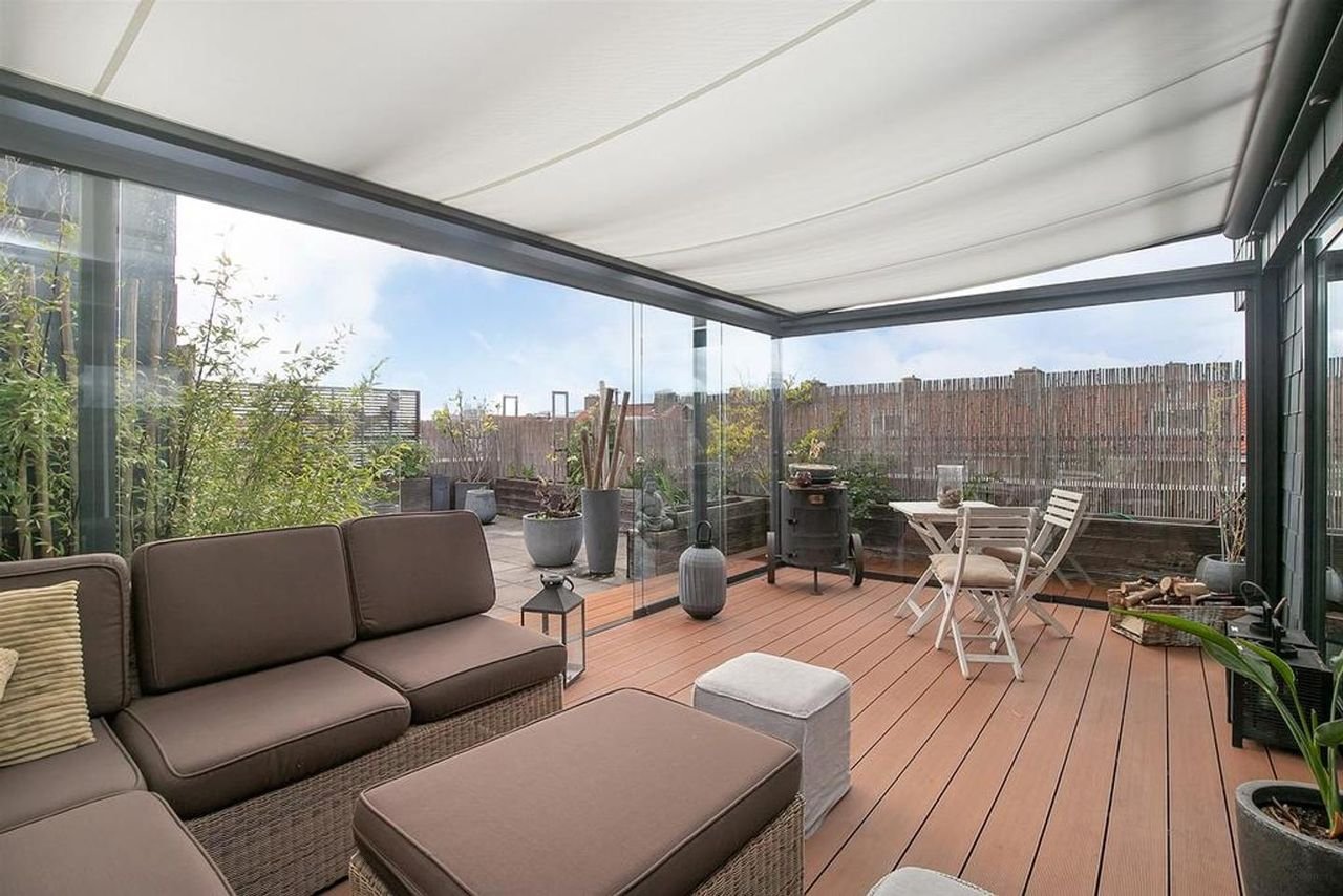 Riant appartement (135m²) met dakterras en parking - Afbeelding 11