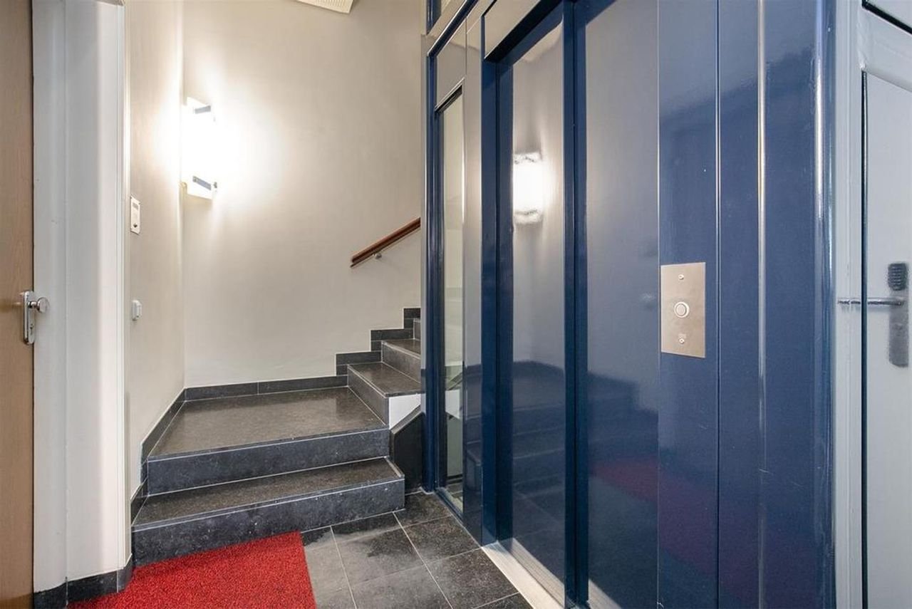 Modern appartement met lift aan het Vondelpark - Afbeelding 4