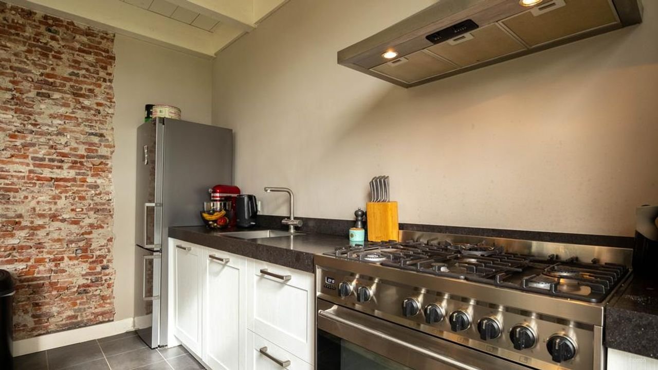 Gerenoveerde boerderijwoning met houtkachel - Afbeelding 16