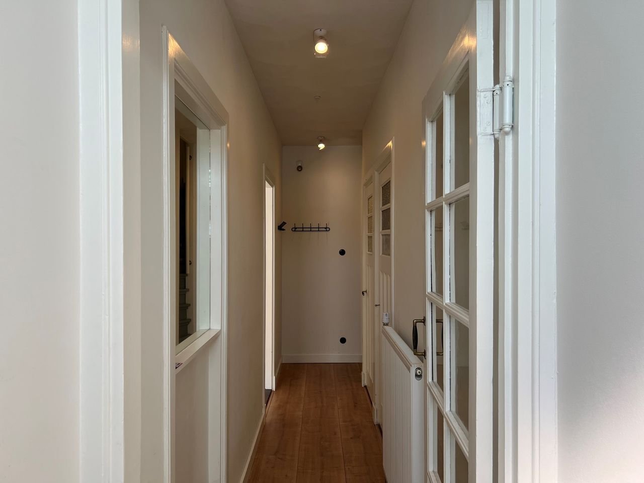 Benedenwoning met 70m2 tuin in de Oranjebuurt - Afbeelding 3