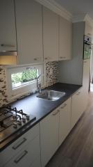 Modern chalet met tuin vlak bij centrum - Afbeelding 5