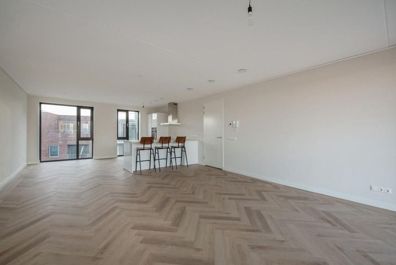 Energy-efficient living (124 m²) near the station - Image 3