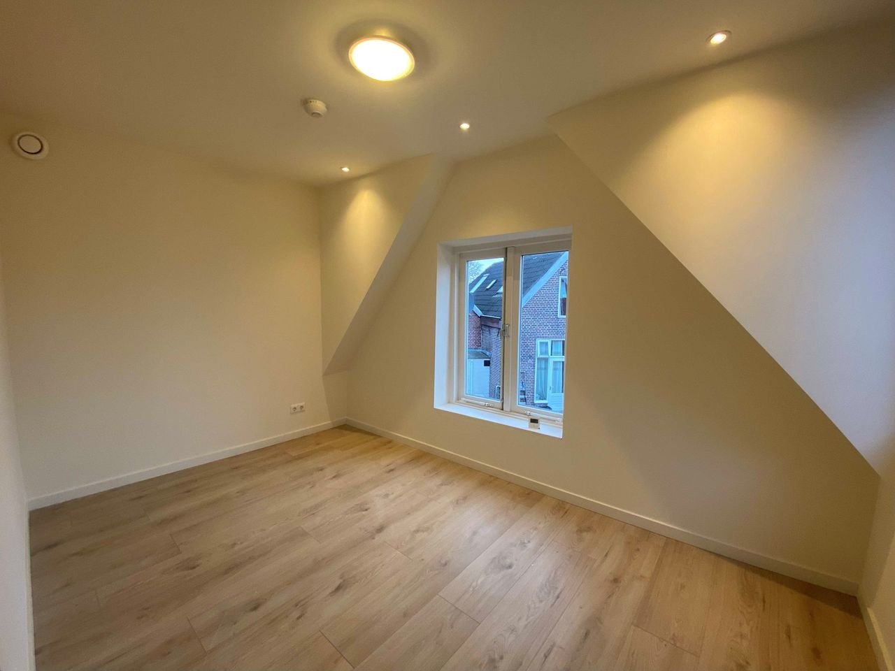 Gerenoveerd appartement in de Oosterpoort - Afbeelding 10