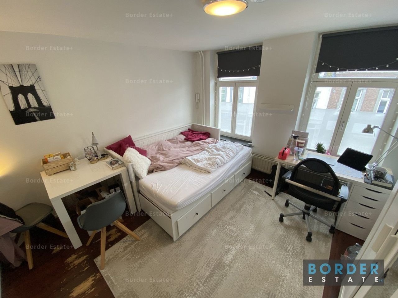 Lichte kamer met dakterras in centrum - Afbeelding 1