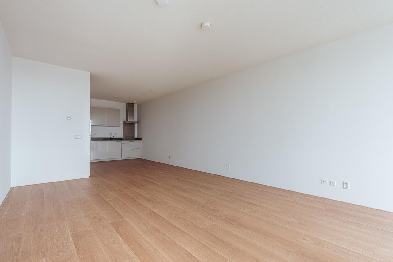 Modern appartement met balkon en lift - Afbeelding 5