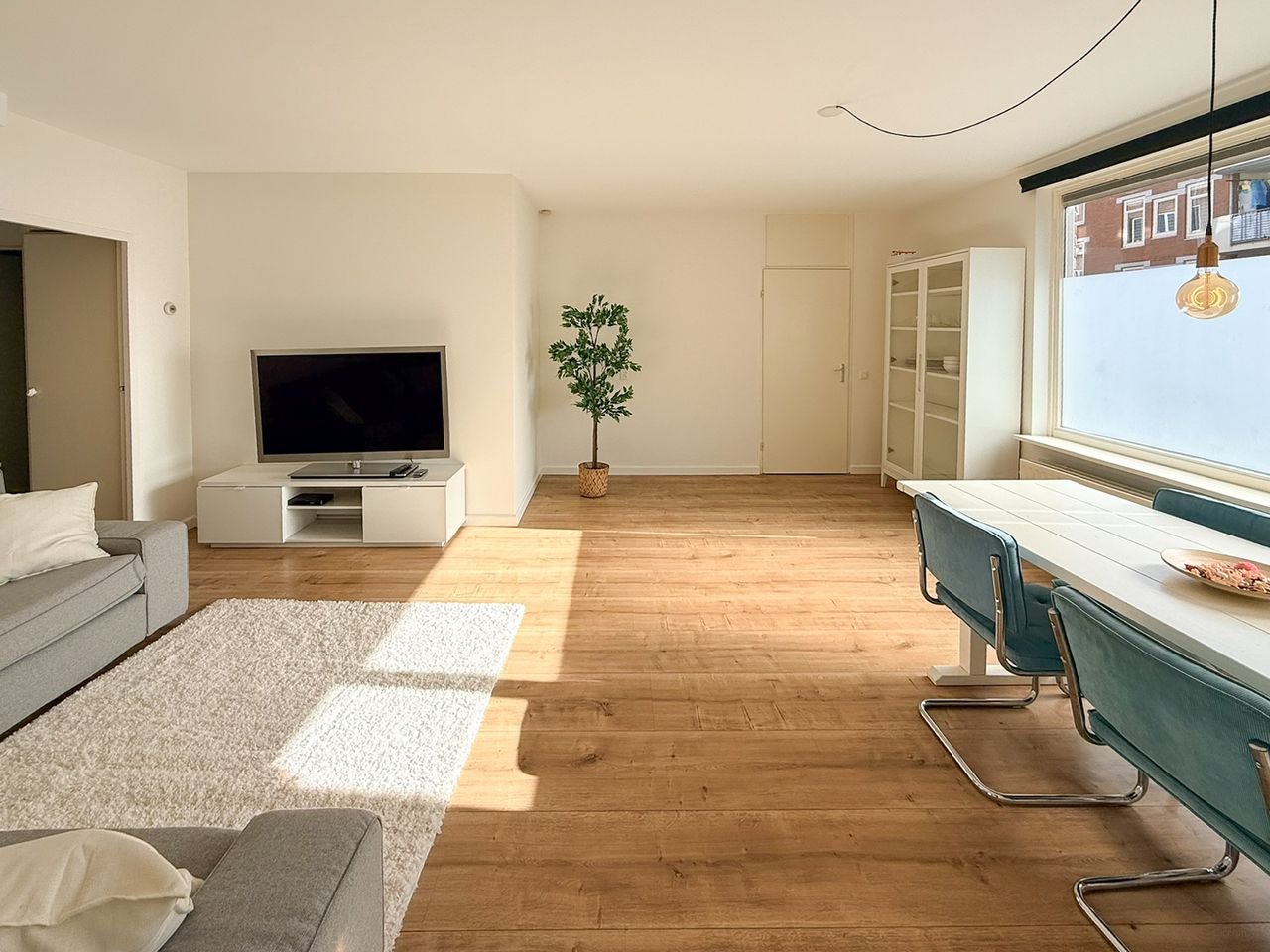 Modern appartement met 30m² tuin in Oost - Afbeelding 8