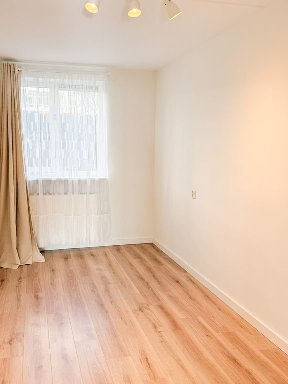 Modern appartement met 30m² tuin in Oost - Afbeelding 18