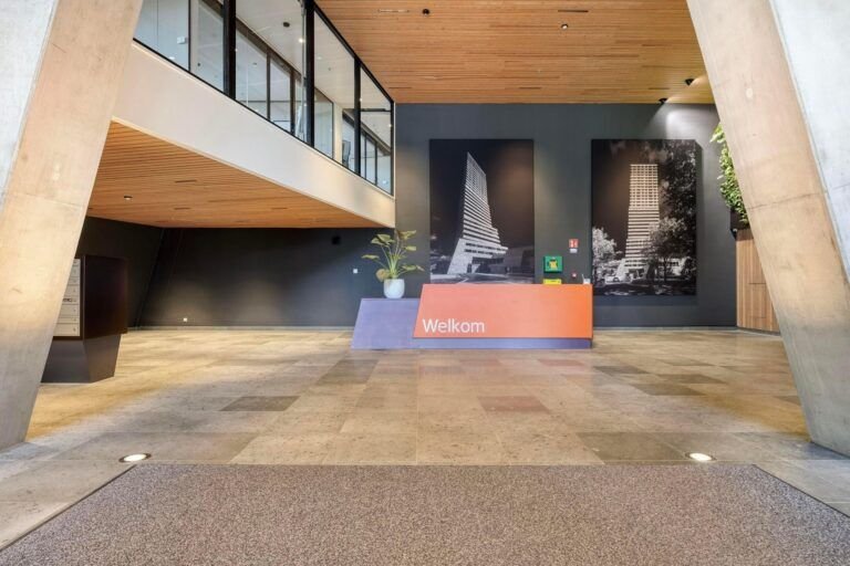 Bunkertoren: 90m² on the 24th floor - Image 5