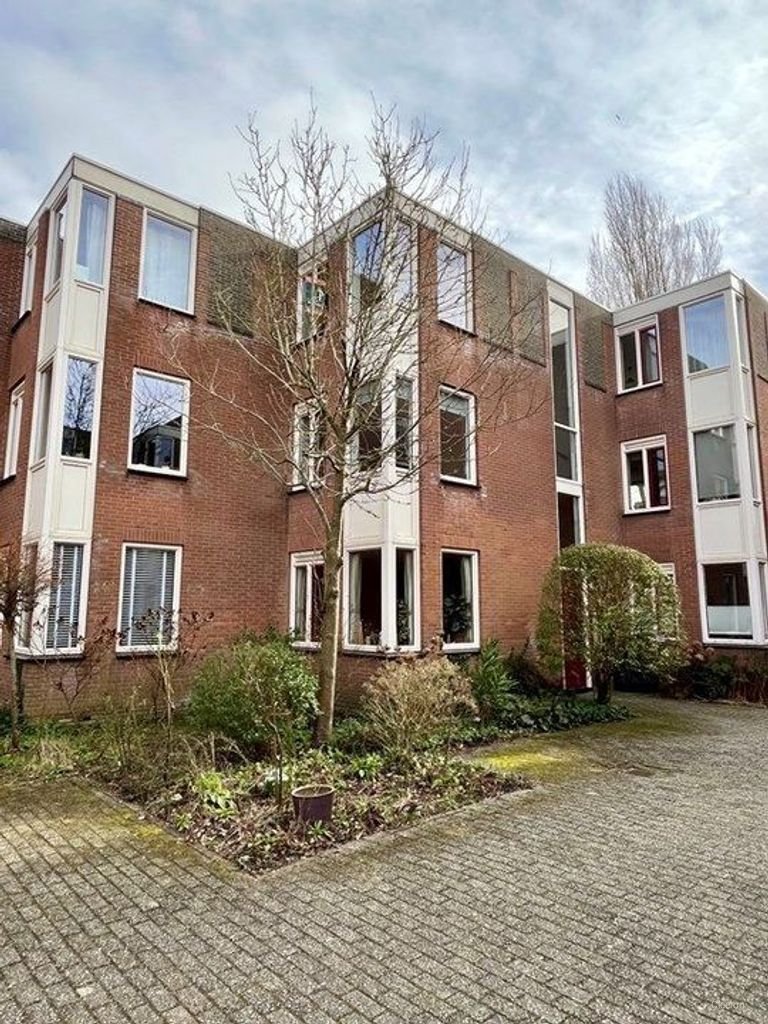 Licht appartement met balkon bij centrum Haarlem - Afbeelding 1