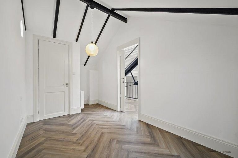 Licht benedenhuis met binnentuin in centrum Den Haag - Afbeelding 11