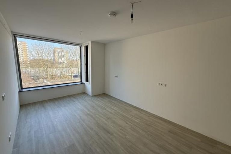 Moderne studio van 28m² in Nieuw-West - Afbeelding 17