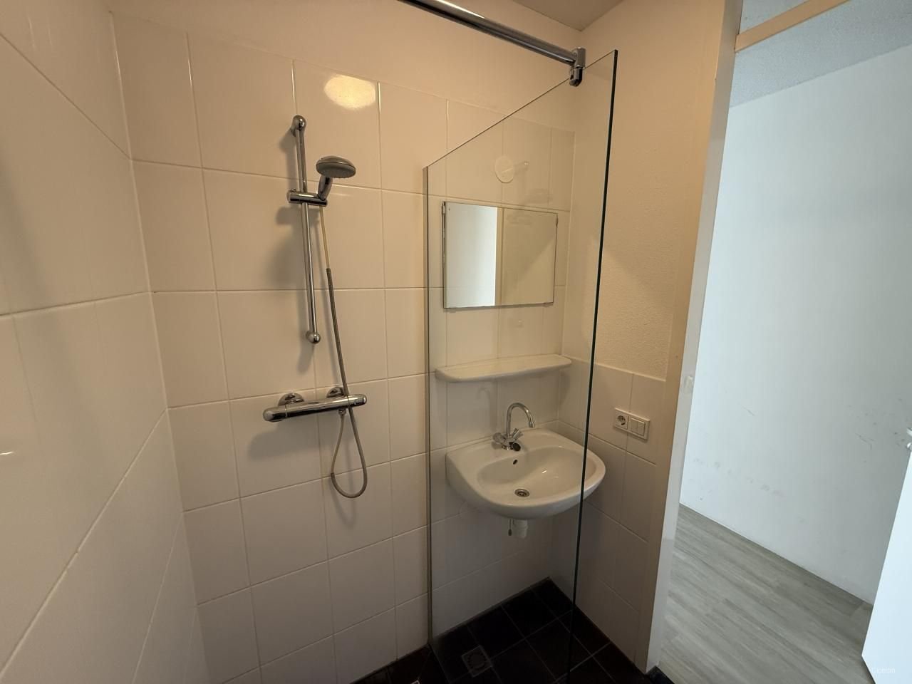 Moderne studio van 28m² in Nieuw-West - Afbeelding 7