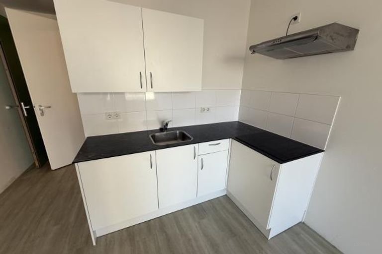 Moderne studio van 28m² in Nieuw-West - Afbeelding 16