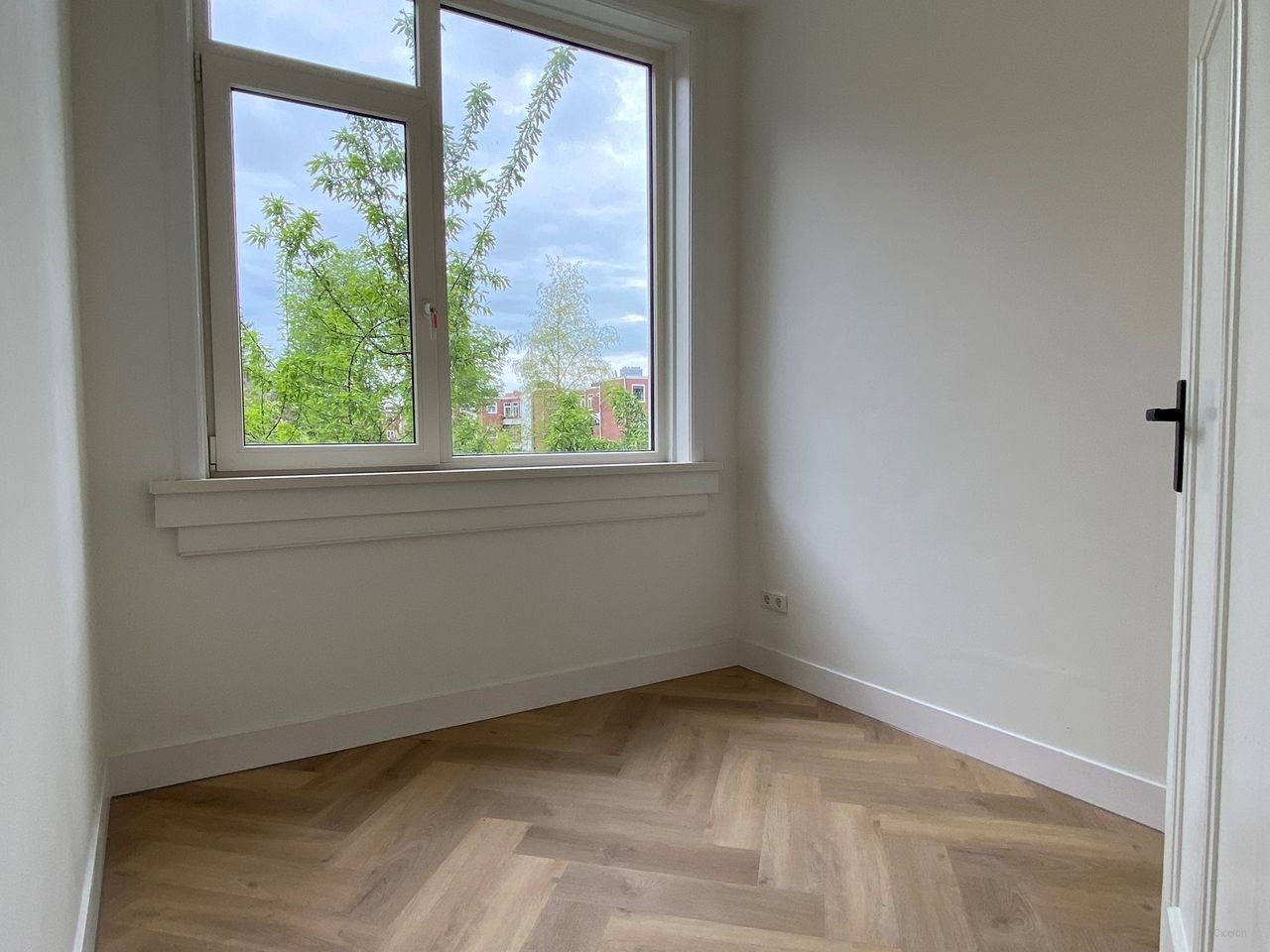 Kamer met balkon in Korrewegwijk - Afbeelding 4